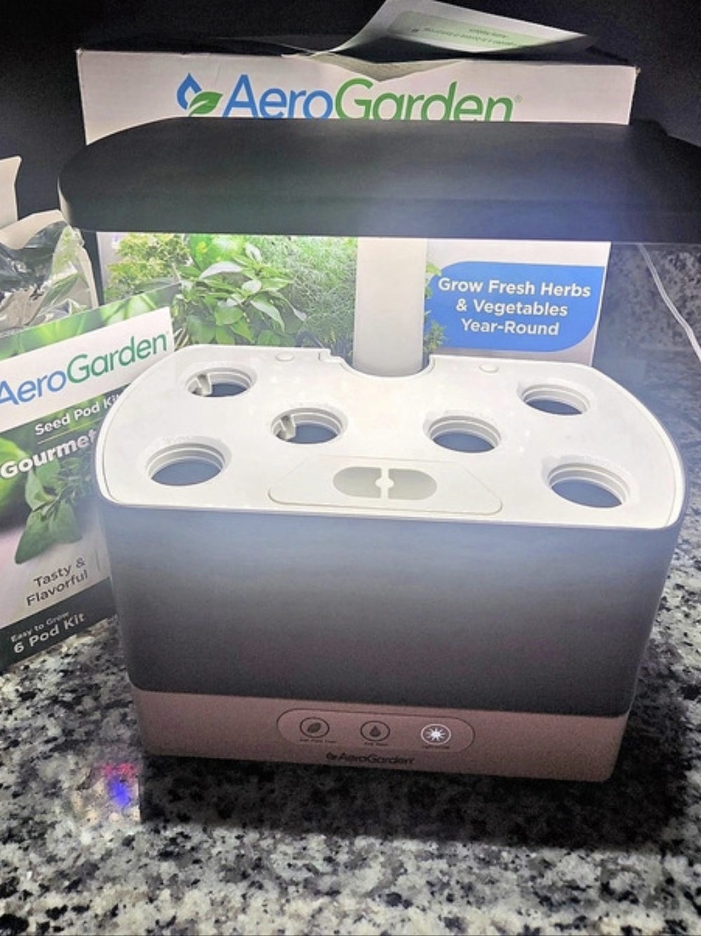 AeroGarden Harvest Indoor Garden 6-Pod Kit